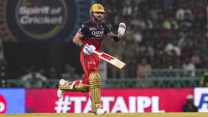 Virat Kohli: చరిత్రకు అడుగు దూరంలో విరాట్ కోహ్లీ