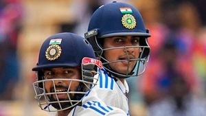 సీక్రెట్‌గా భారత్ X భారత్-ఏ ప్రాక్టీస్ మ్యాచ్.. ఎందుకంటే!