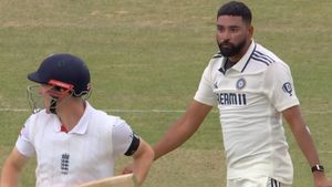 IND vs ENG: మహ్మద్ సిరాజ్ X హ్యారీ బ్రూక్ మధ్య తీవ్ర వాగ్వాదం!