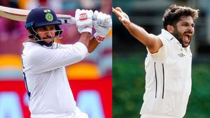 బ్యాట్, బాల్‌తో అదరగొట్టిన లార్డ్ శార్దూల్.. నితీష్ కుమార్ రెడ్డికి నిరాశేనా?