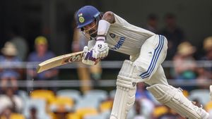 IND vs ENG: శతక్కొట్టిన కేఎల్ రాహుల్