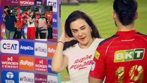 Preity Zinta: ఆ క్రికెటర్‌ను చూసి కన్నుగీటిన సొట్టబుగ్గల సుందరి.. వీడియో వైరల్