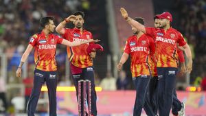 IPL 2025 Final: ఐపీఎల్ బౌలర్‌కు మూడు సార్లు హార్ట్ బ్రేక్.. !
