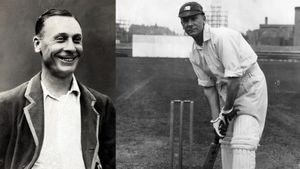 199 సెంచరీలు, 273 అర్థ శతకాలు, 61,760 రన్స్..ఫస్ట్-క్లాస్'కింగ్' ఈ ప్లేయర్!