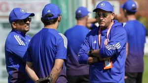 IND vs ENG: ఇంటికి వెళ్లాల్సిందేనా?.. ఇద్దరు కోచ్‌లపై బీసీసీఐ వేటు!