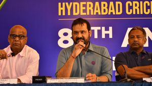 HCA జగన్‌కు ఊరట..!