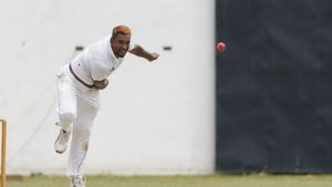 క్రికెట్ ప్రపంచంలో సంచలనం: స్టార్ క్రికెటర్‌కు ఐదేళ్ల నిషేధం!