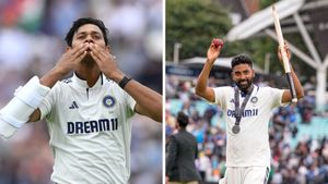 ICC Rankings: దూసుకొచ్చిన సిరాజ్.. టాప్‌లో యశస్వి జైస్వాల్