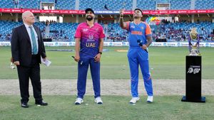 India vs UAE: భారత్‌దే బ్యాటింగ్.. ఆ ఇద్దరికి నిరాశే!