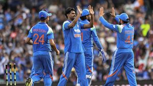 ఆస్ట్రేలియా గడ్డపై 'గంభీర్ శిష్యుడి' దెబ్బ.. తెరపైకి అసలు రహస్యం!