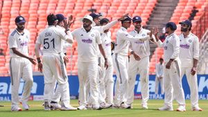 IND vs WI: రఫ్ఫాడించిన జడేజా, సిరాజ్.. భారత్ ఘన విజయం!