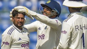 వెస్టిండీస్ నడ్డి విరిచిన కుల్దీప్ యాదవ్.. 64 ఏళ్ల ప్రపంచ రికార్డు సమం!