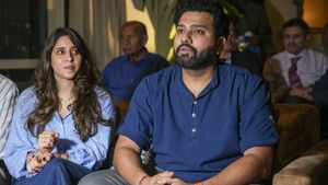 చావు దెబ్బ!: మెసేజ్ పెట్టి రోహిత్‌కు బీసీసీఐ వీడ్కోలు!