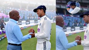 'మా బౌలర్లను అంతలా బాదకు'.. వెస్టిండీస్ దిగ్గజం స్పెషల్ రిక్వెస్ట్!