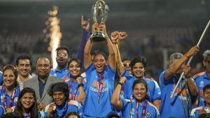 చరిత్ర సృష్టించిన హర్మన్‌ప్రీత్ కౌర్: 