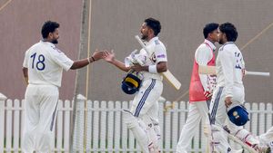 India Playing XI: మెల్‌బోర్న్ హీరో ఔట్.. దక్షిణాఫ్రికాతో తొలి టెస్ట్‌ ఆడే భారత తుది జట్టు ఇదే!