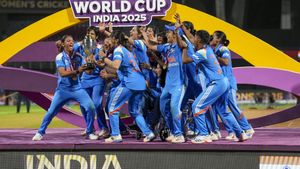 హ్యాట్రిక్ ఓటముల నుంచి విజేతగా.. మహిళల ప్రపంచ కప్ ప్రయాణం ఇలా!