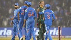 44 ఏళ్లలో రెండో జట్టుగా.. చరిత్ర సృష్టించిన దక్షిణాఫ్రికా!