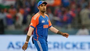 సూర్యకుమార్ యాదవ్ నాకు మెసేజ్‌లు చేసేవాడు: టాలీవుడ్ హీరోయిన్