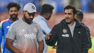 రోహిత్ కెప్టెన్సీ పోవడం వెనుక భారీ కుట్ర!.. అసలు గుట్టు విప్పిన మాజీ క్రికెటర్!!