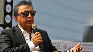 టీమిండియా ఓటమికి అసలు విలన్లు వారే: సునీల్ గవాస్కర్