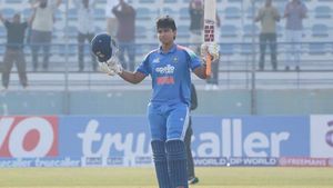 బుడ్డోడి విధ్వంసం.. వరల్డ్ కప్‌కు ముందు సిక్సర్ల వర్షం!