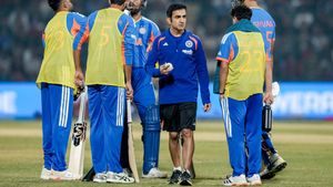 IND vs PAK: గంభీర్ కాక.. ఈ ముగ్గురు పాక్ ఆటగాళ్లపై ఓ లుక్కెయ్!