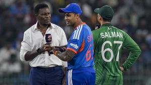 పాకిస్థాన్‌కు సూర్యకుమార్ యాదవ్ బిగ్ షాక్!