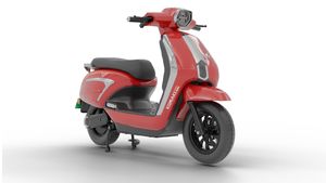 Komaki Xr7 322km Range Electric Scooter Price Specifications Details
