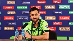 ఆ ఒక్కడే మా కొంపముంచాడు: పాక్ కెప్టెన్