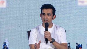 అది నా లక్కీ టీమ్.. ఆయన వల్లే టీమిండియా హెడ్ కోచ్ పదవి: గంభీర్