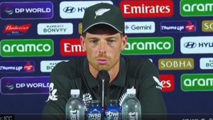 భారత్‌కు అదే మైనస్.. స్టేడియాన్ని సైలెంట్ చేస్తాం: మిచెల్ సాంట్నర్