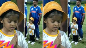 IND vs NZ: ఆ లక్కీ గర్ల్‌ను ఫైనల్‌కు తీసుకురండి!