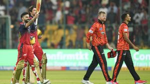 విరాట్ కోహ్లీ పని అయిపోయింది: మాజీ క్రికెటర్ పోస్ట్ వైరల్