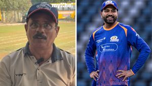 Exclusive: రోహిత్ శర్మ.. ఒక్క రూపాయి ఇవ్వలేదు: చిన్న నాటి కోచ్ (వీడియో)