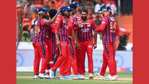 SRH vs LSG: గంభీర్, అగార్కర్.. బంగారం లాంటి పేసర్‌ను పక్కనపెట్టారు!