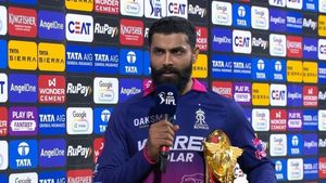 ఈ అవార్డ్ గుజరాత్ విద్యాశాఖ మంత్రికి అంకితం: రవీంద్ర జడేజా