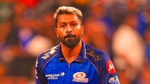 అదే నిజమైతే హార్దిక్ పాండ్యాను తప్పించేయండి
