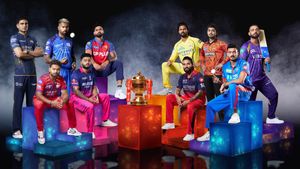 సీజన్ ముగియకముందే కెప్టెన్లపై వేటు?