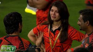IPL 2026: కన్నీటి పర్యంతమైన కావ్య మారన్!(వీడియో)