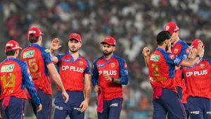 IPL 2026: ఆర్‌సీబీ చేతిలో పరాజయం.. పంజాబ్ కింగ్స్ ప్లే ఆఫ్స్ చేరాలంటే..?