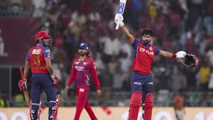 మళ్లీ అవే తప్పిదాలు.. పంజాబ్ విక్టరీపై పాంటింగ్ అసంతృప్తి!