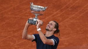French Open: జ్వెరెవ్ గెలిచెన్.. 12 ఏళ్ల నిరీక్షణకు తెర!