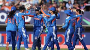 IND vs PAK: ముంచేసిన దీప్తి.. పాక్‌పై భారత్ ఘన విజయం 