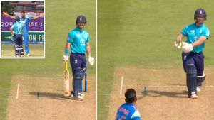 IND vs ENG: గెలికి మరీ తన్నించుకోవడం అంటే ఇదే బ్రో! (వీడియో)