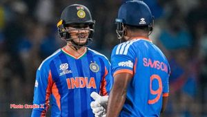 ఇదేం వివక్ష.. అభిషేక్‌కు ఒక న్యాయం! సంజూకు మరో న్యాయమా?: మాజీ సెలెక్టర్