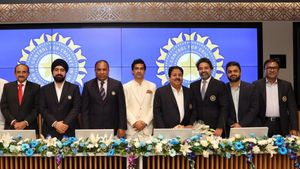 బీసీసీఐ.. మీ అధ్యక్షుడే దొంగ! చర్యలు తీసుకుంటారా?: మాజీ క్రికెటర్