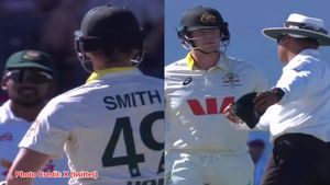 AUS vs BAN: కుక్క తోక వంకరే.. మారని స్మిత్ బుద్ది!అంపైర్ వార్నింగ్! (వీడియో)