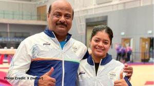 Asian Games 2026: భారత అథ్లెట్‌కు విచిత్ర అనుభవం.. పురుష కోచ్‌తో కలిసి ఒకే రూమ్!