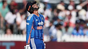బుడ్డోడికి స్కెచ్ వేసాం.. వైభవ్ సూర్యవంశీకి అఫ్గాన్ కెప్టెన్ వార్నింగ్!